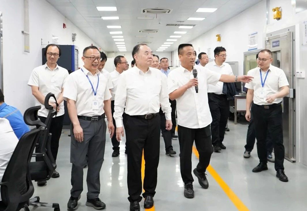 20240418163723158 Cmp(冠军)官网 - 西甲希洪竞技主赞助商