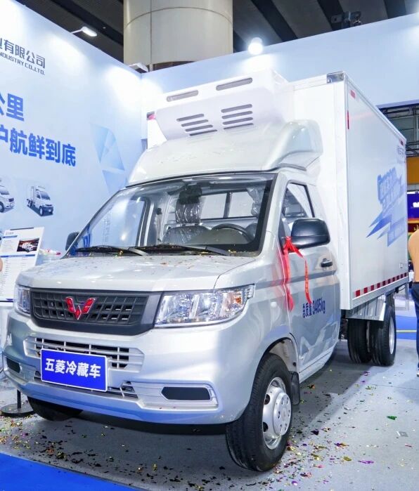 20251203090327336 Cmp(冠军)官网 - 西甲希洪竞技主赞助商